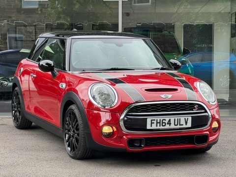Mini Hatch Cooper S Red