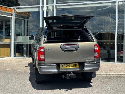 Toyota HILUX 2.8 D-4d Invincible X 4Wd E... Brown #10