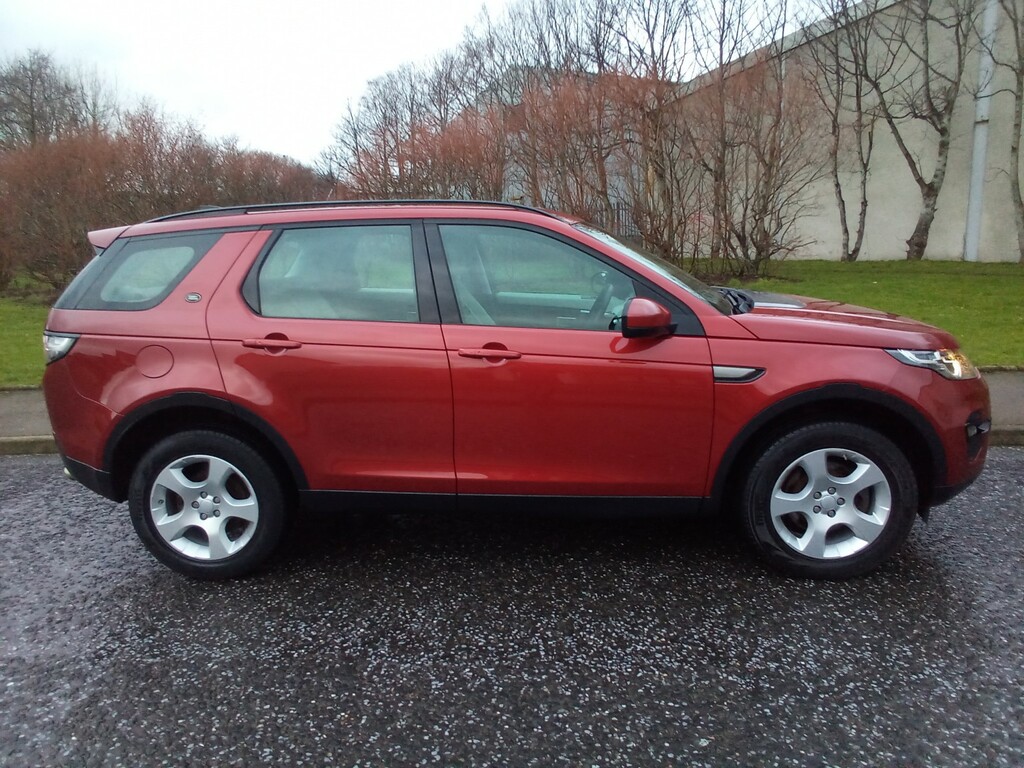 Land Rover Discovery Sport 2.0 Td4 Se Tech 4Wd Red #4