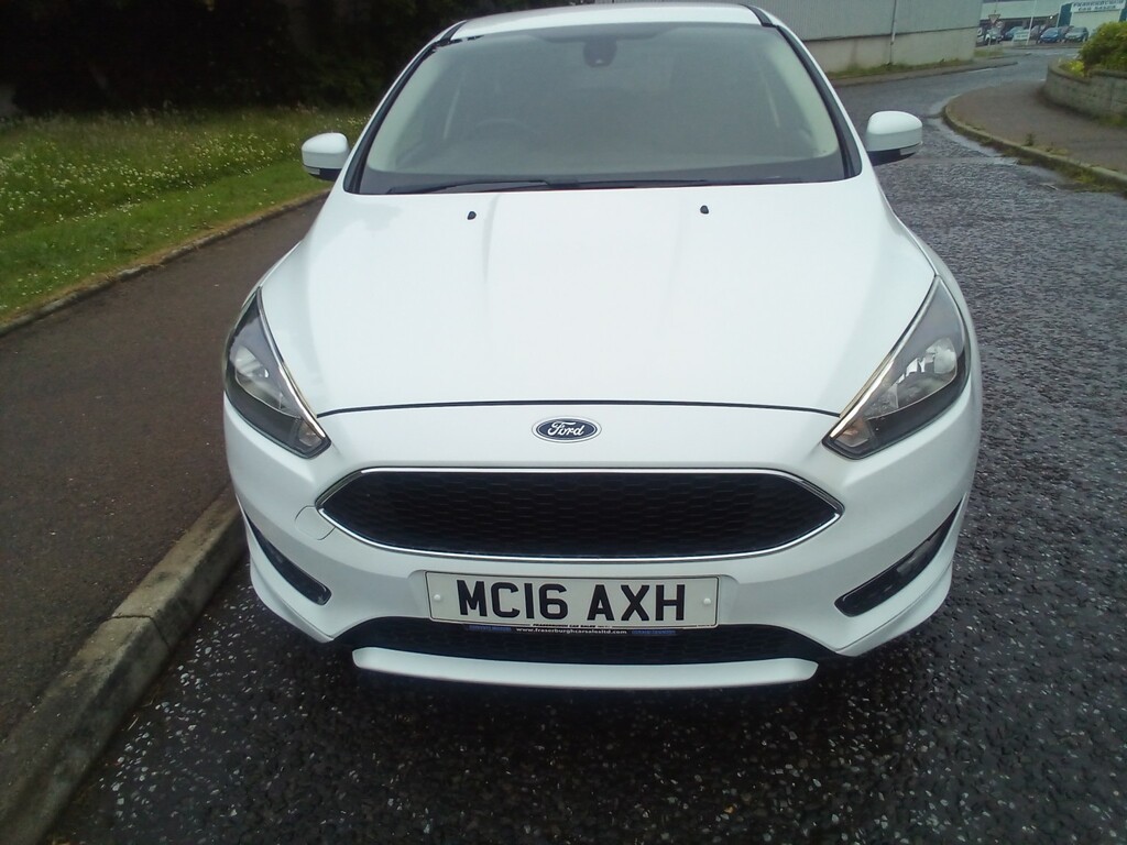 Ford Focus Hatchback Zetec S 1.0 T Eco 201616 MC16AXH White #2