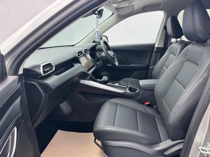 MG ZS 1.5 Hybrid Trophy 2026 Red #13