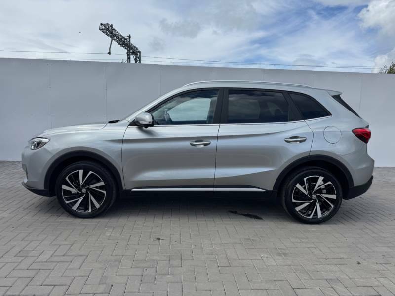 MG ZS 1.5 Hybrid Trophy 2026 Red #9