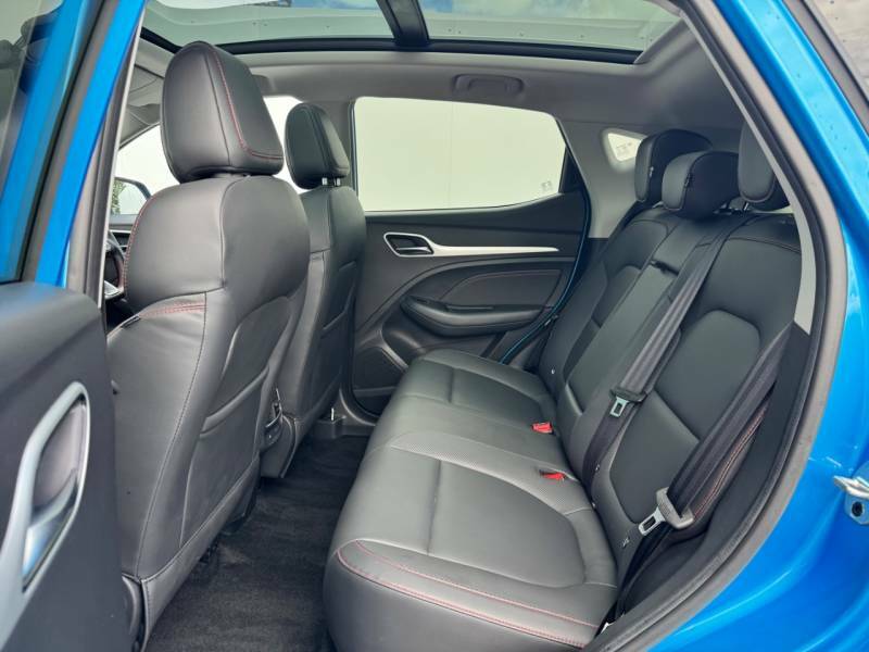 MG ZS 1.5 Vti-tech Excite Red #15