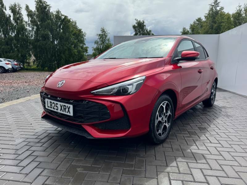 MG MG3 1.5 Hybrid Trophy Red #4