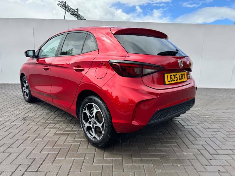 MG MG3 1.5 Hybrid Trophy Red #5