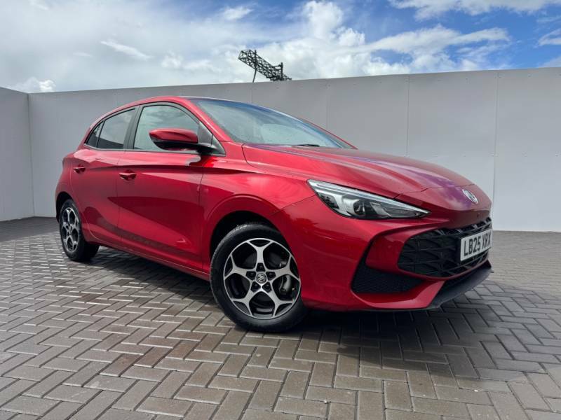 MG MG3 1.5 Hybrid Trophy Red