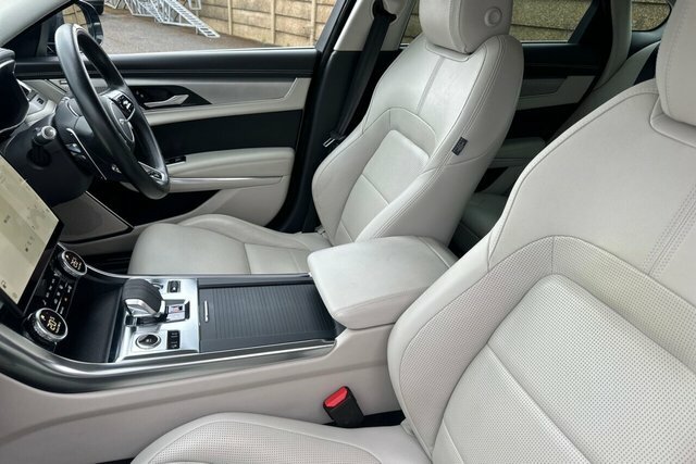 Jaguar XF 2.0 D200 R-dynamic Se Grey #16