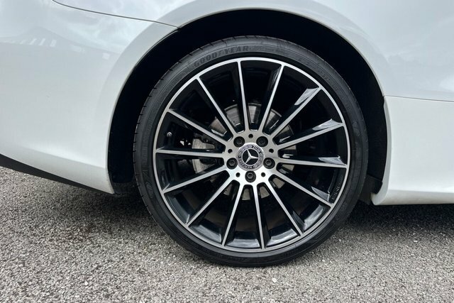 Mercedes-Benz E Class E200 Amg Line 9G-tronic 2022 Blue #21