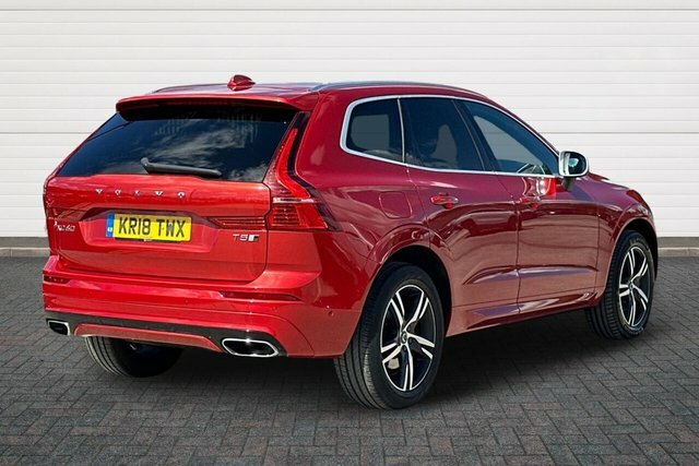 Volvo XC60 T5 R-design Suv Red #3