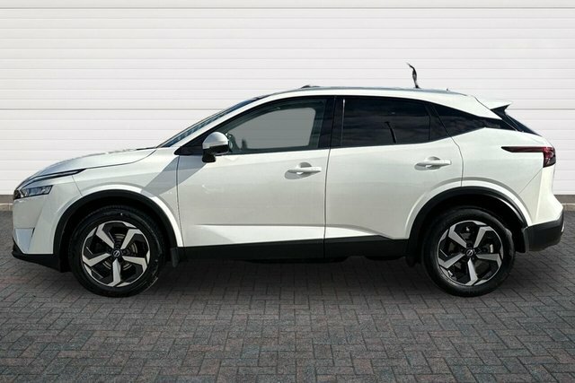 Nissan Qashqai Dig-t Mhev N-connecta Suv FG72OWZ White #6