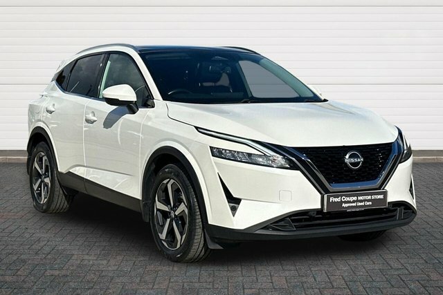 Nissan Qashqai Dig-t Mhev N-connecta Suv FG72OWZ White