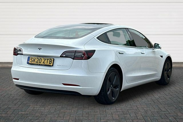 Tesla Model 3 Motor Long Range Saloon White #3