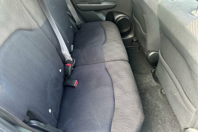 Honda Jazz 1.4 I-vtec Es Plus Cvt Black #38