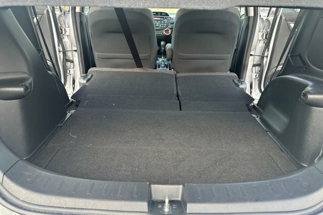 Honda Jazz 1.4 I-vtec Es Plus Cvt Black #33