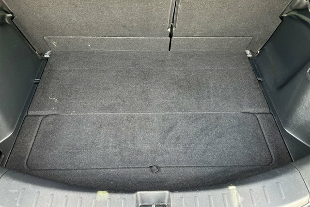 Honda Jazz 1.4 I-vtec Es Plus Cvt Black #18