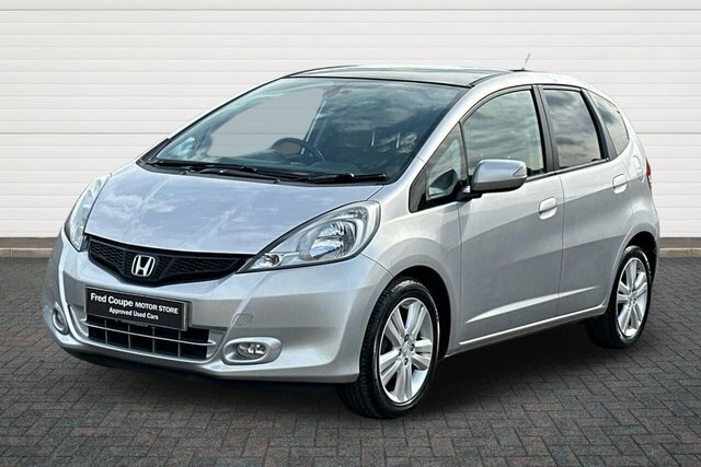Honda Jazz 1.4 I-vtec Es Plus Cvt Black #7