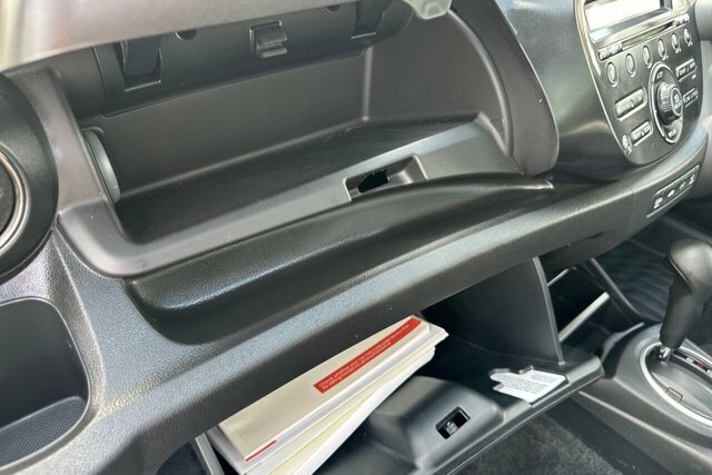 Honda Jazz 1.4 I-vtec Es Plus Cvt Black #26