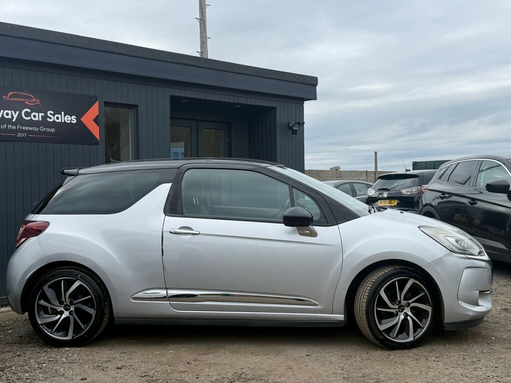 DS DS 3 1.6 Bluehdi Prestige Hatchback E Silver #2