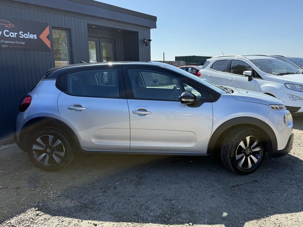 Citroen C3 Hatchback 1.2 Puretech Feel Hatchback M CN18MLK Silver #2