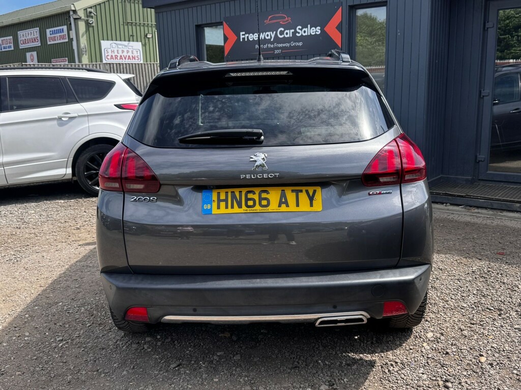 Peugeot 2008 Suv Peugeot 2008 1.2 Puretech Gt Line Suv Petr Grey #5