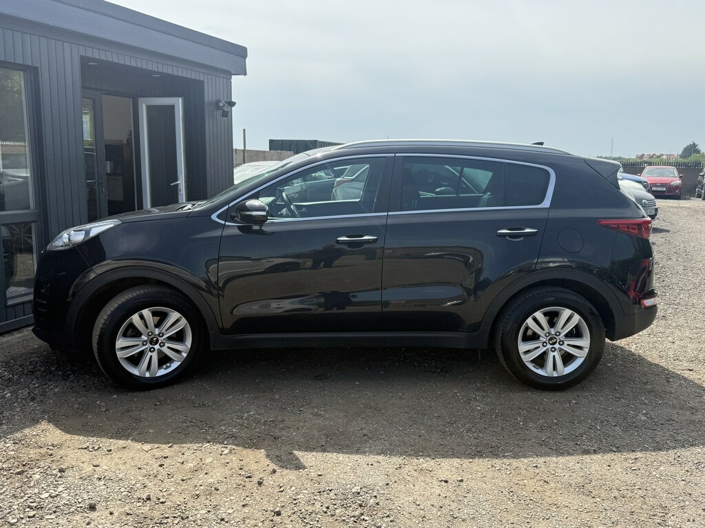 Kia Sportage Suv 1.7 Crdi 2 Suv Euro 6 Ss AU16ORZ Black #3
