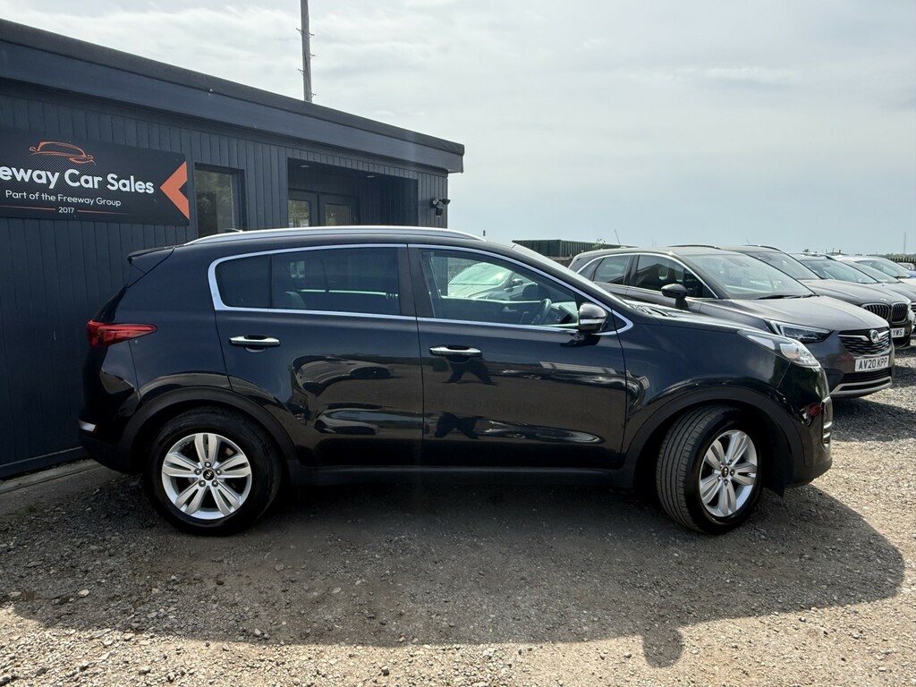 Kia Sportage Suv 1.7 Crdi 2 Suv Euro 6 Ss AU16ORZ Black #2