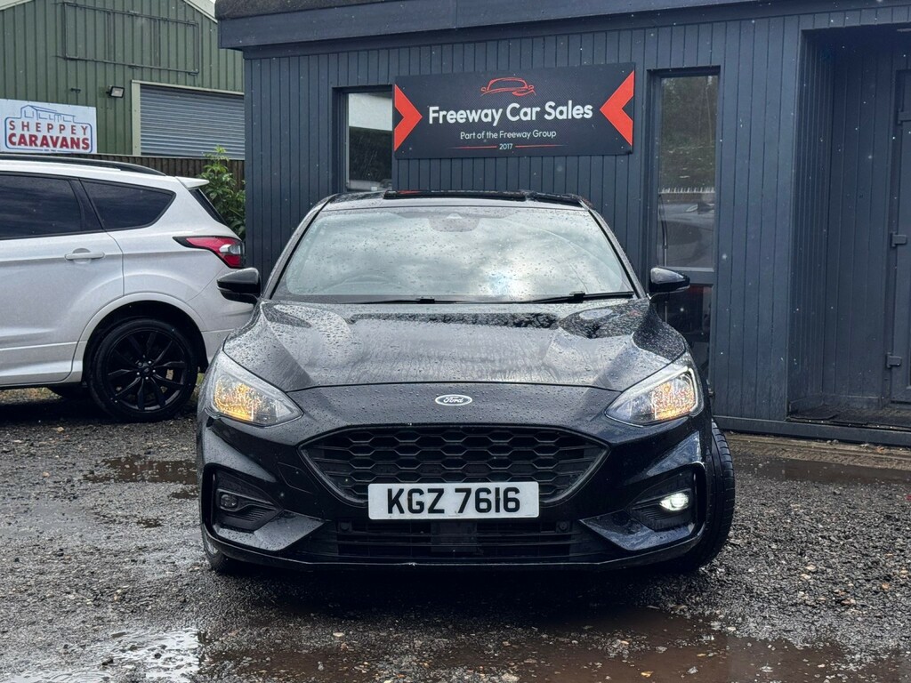 Ford Focus Hatchback 1.0T Ecoboost St-line X Hatchback Pe KGZ7616 Black #4