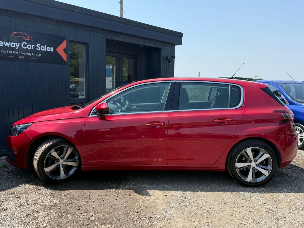 Peugeot 308 Hatchback 1.2 Puretech Gpf Allure Hatchback Pe LR18YKZ Red #3
