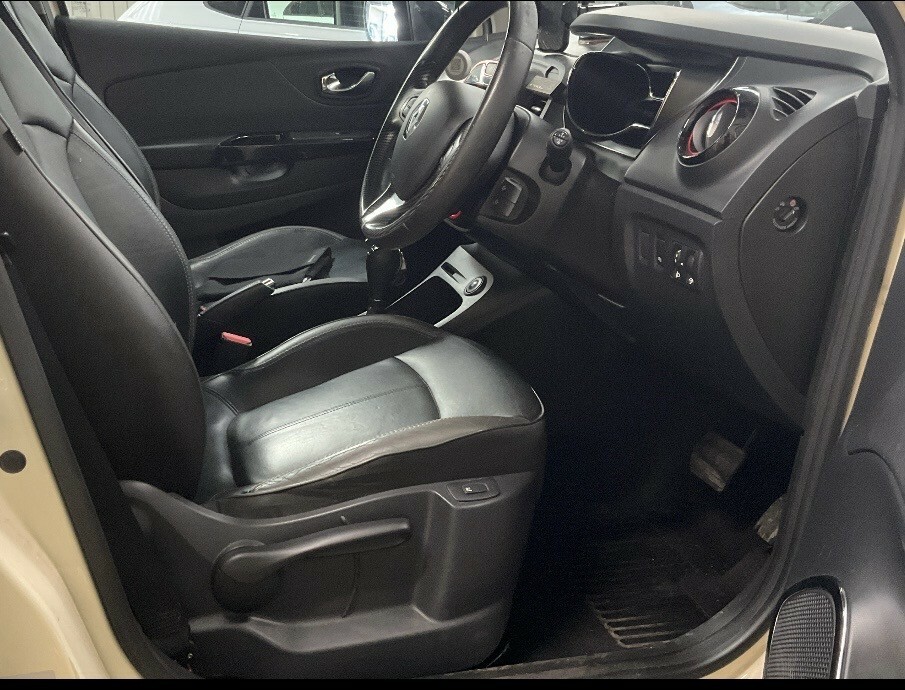 Renault Captur 1.2 Tce Energy Signature Nav Suv E White #5