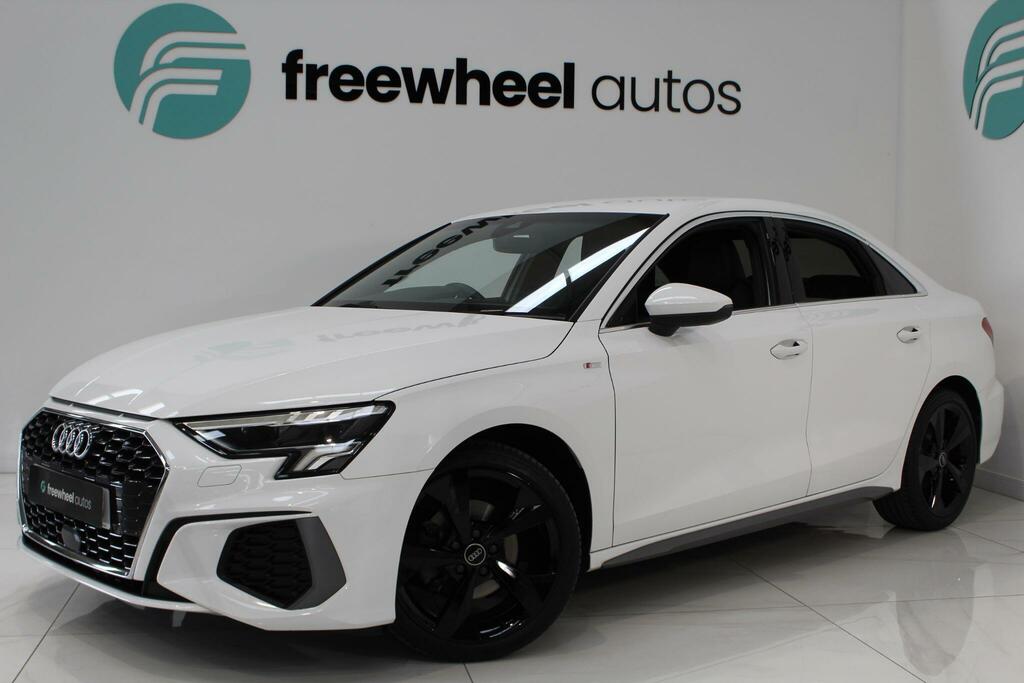 Audi A3 1.5 Tfsi 35 S Line S Tronic Euro 6 Ss White