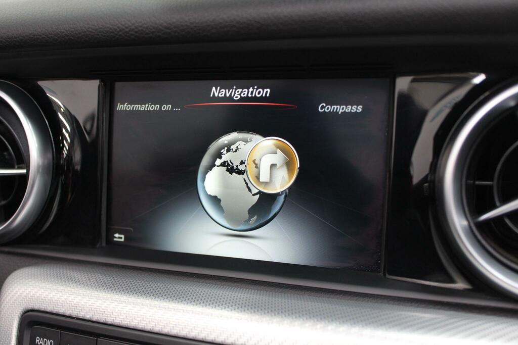 Mercedes-Benz SLC 2.0 Slc200 Amg Line G-tronic Euro 6 Ss White #46