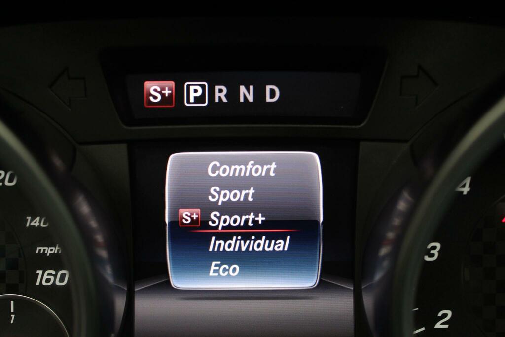 Mercedes-Benz SLC 2.0 Slc200 Amg Line G-tronic Euro 6 Ss White #52