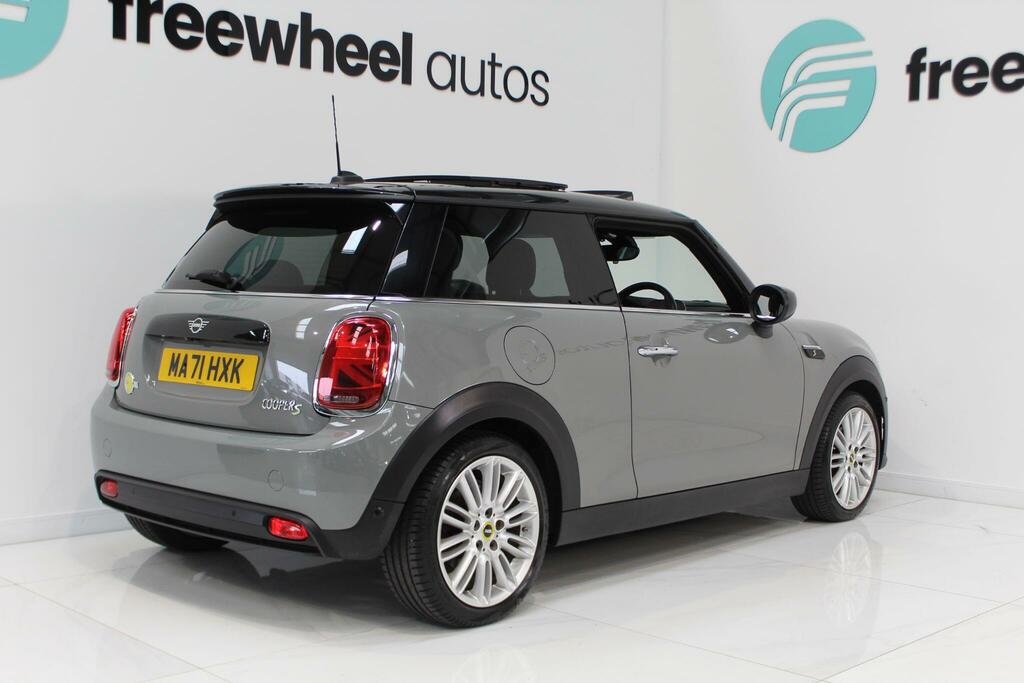 Mini Electric Hatchback Green #27