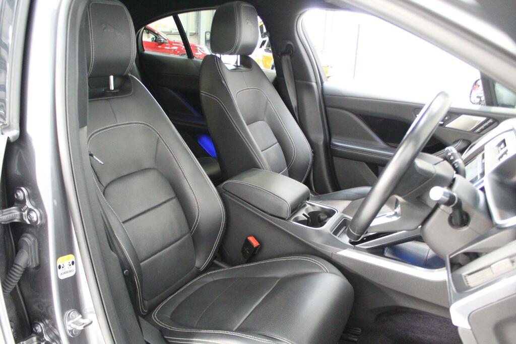 Jaguar I-Pace 400 90Kwh Hse Suv 4Wd 400 Ps Black #39