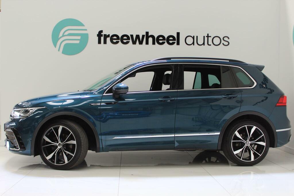 Volkswagen Tiguan R-line Blue