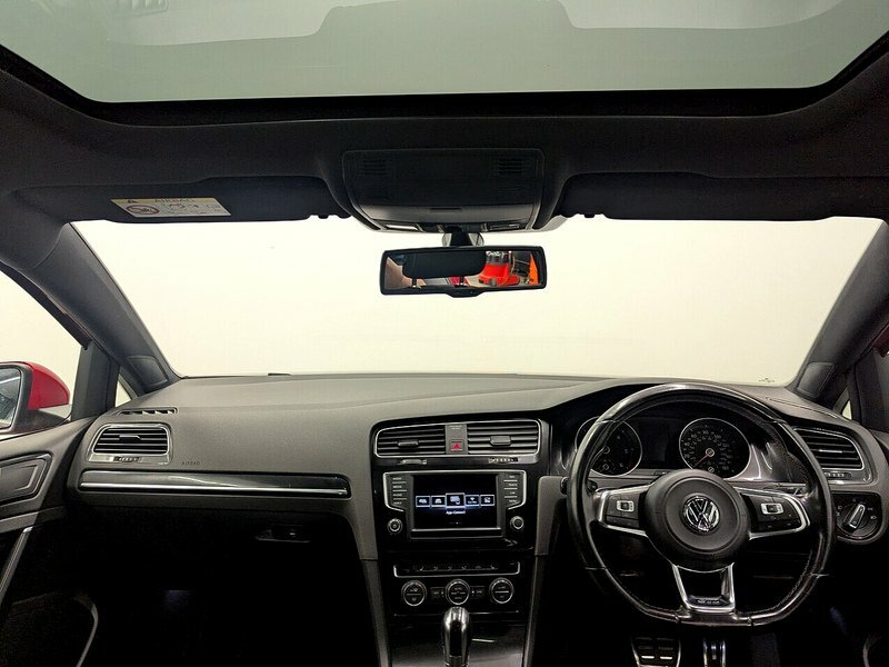 Volkswagen Golf Tdi Bluemotion Tech Gtd CGZ2779 Red #3