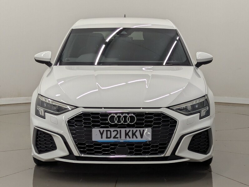 Audi A3 Tfsie S Line YD21KKV White #5