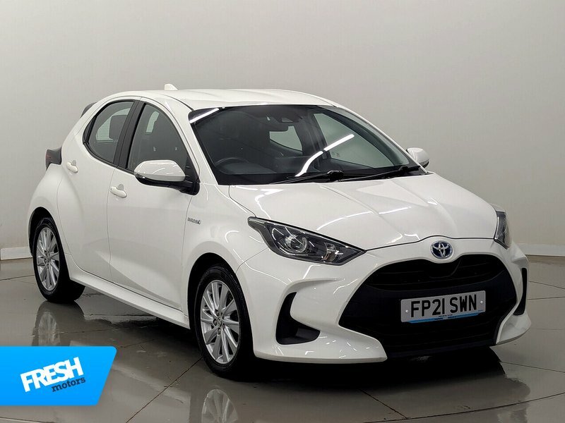 Toyota Yaris Vvt-h Icon White