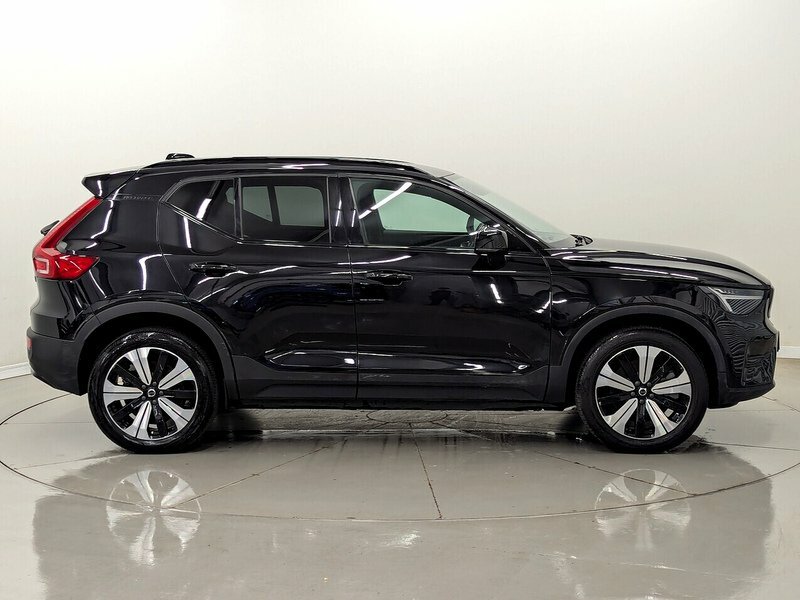 Volvo XC40 Core Black #2