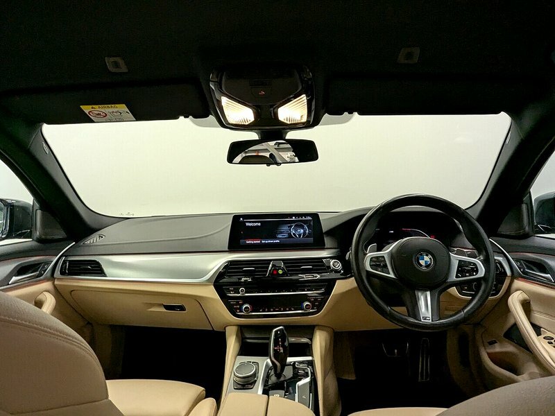 BMW 5 Series 520D Mht M Sport WV70XEL Grey #3