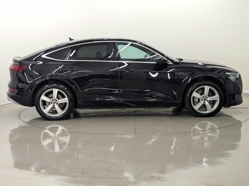 Audi E-Tron S S Line Black #2