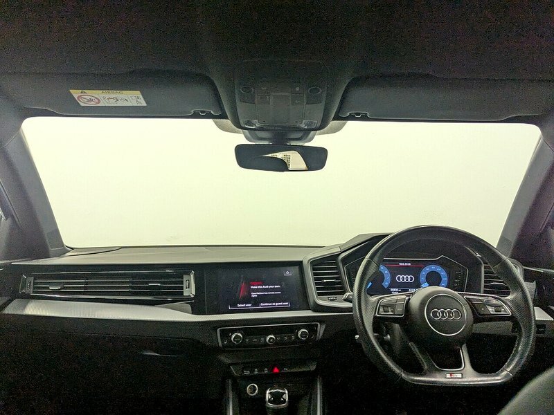 Audi A1 1.5 Tfsi 35 Black Edition Sportback S T Blue #3