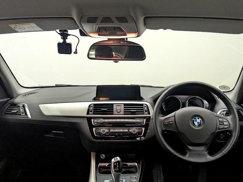 BMW 1 Series 118I Sport White #3