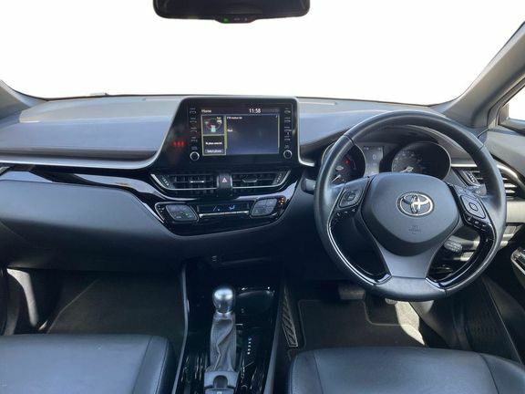 Toyota C-Hr Excel 1.8 EX71MBY White #6