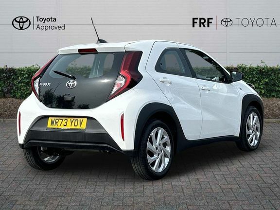 Toyota Aygo X Pure Automatic WR73YOV White #2