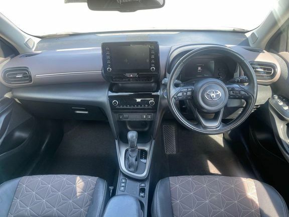 Toyota Yaris Cross Yaris Cross Excel Fwd City KM22YFH White #6