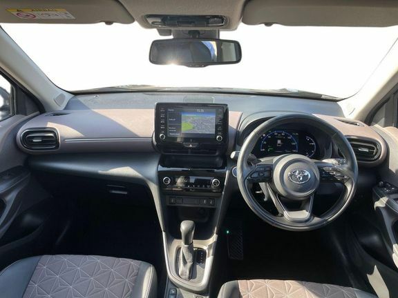 Toyota Yaris Cross 1.5 Vvt-h Excel E-cvt Euro 6 Ss YD73HSZ Black #6