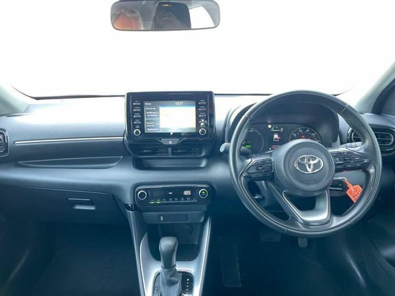 Toyota Yaris Icon Navi LY73OLO White #6