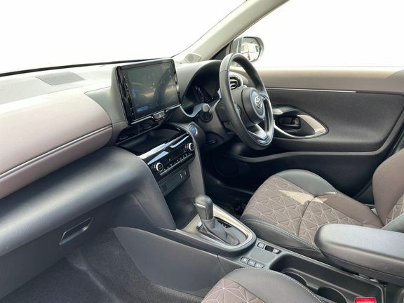 Toyota Yaris Cross 1.5 Vvt-h Excel E-cvt Euro 6 Ss CP23UDS White #5