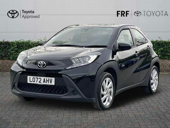 Toyota Aygo X Pure Manual LO72AHV Black #3